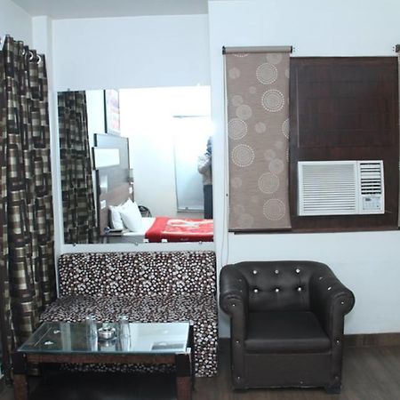 Dreamz Suites Új-Delhi Kültér fotó
