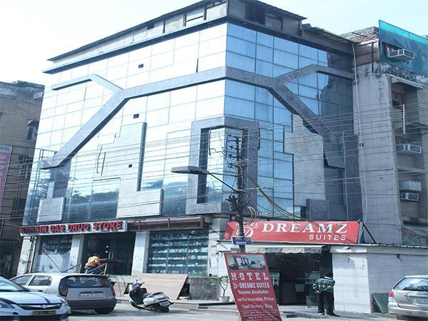 Dreamz Suites Új-Delhi Kültér fotó